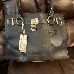 Jessie James conceal carry purse